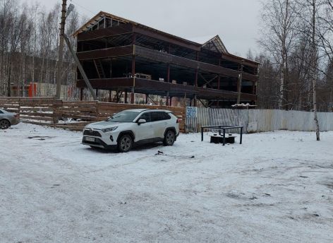 ​Город вложил деньги в расселение аварийных домов в престижном районе – и взамен получит вот это?