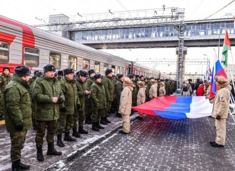 ​В Тюмени состоялась торжественная церемония проводов мобилизованных