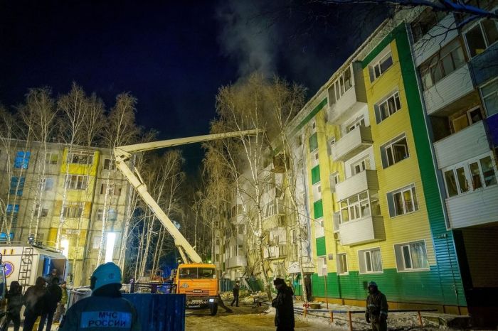 Взрыв в Нижневартовске: что известно к этому часу? // ОБЗОР СИА-ПРЕСС