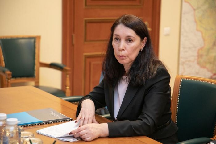​Александр Моор обсудил с руководством Банка России доступность финансовых услуг населению Тюменской области
