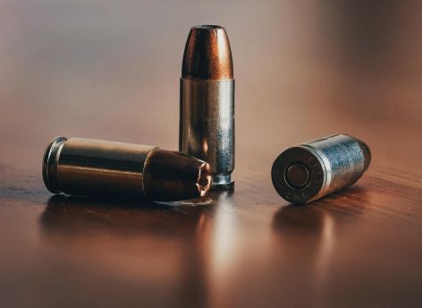 Сургутянам напоминают об ответственности за незаконное хранение оружия