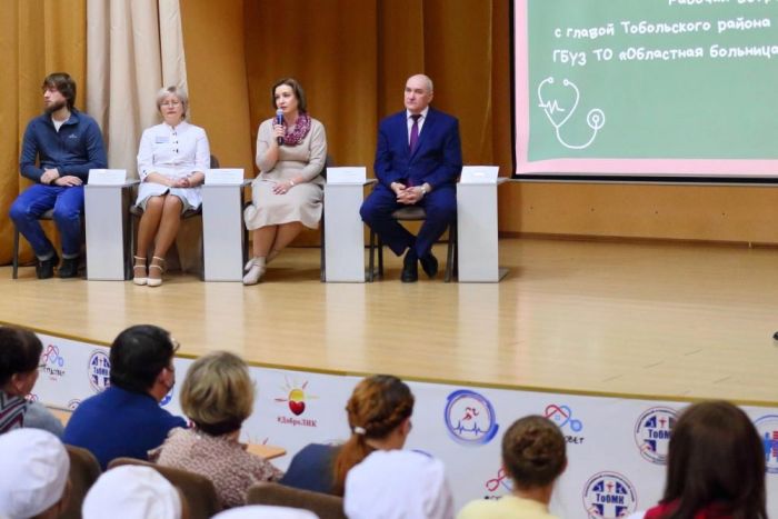 ​В Тюменской области создают условия для привлечения молодых медработников на село