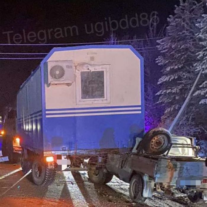  На югорской трассе погиб пожилой водитель 