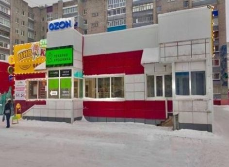 В Сургуте снесли популярный среди горожан овощной киоск