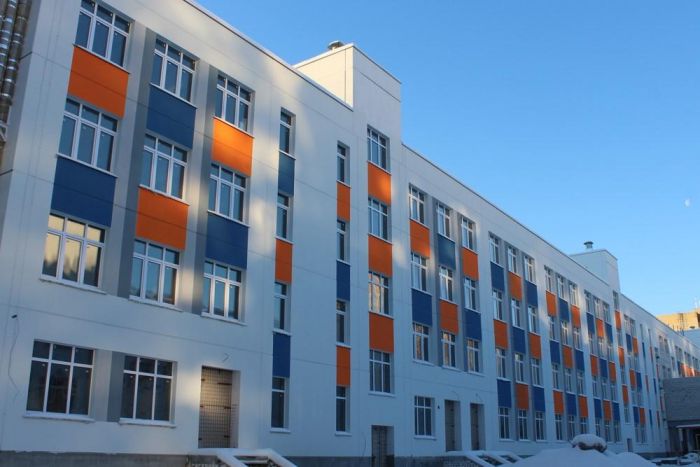 ​В школе в тюменском районе «Тура» началась чистовая отделка