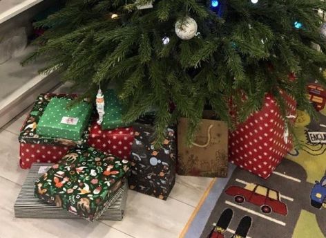 ​Югорчане отправят годовую премию в копилку или потратят на семью