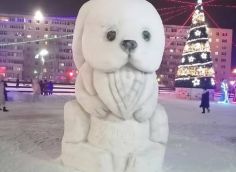 Странные фигуры зайцев в Мегионе, вызвавшие ажиотаж, будут исправлять