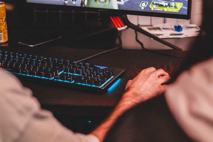 В Госдуме предложили блокировать Twitch после создания его аналога