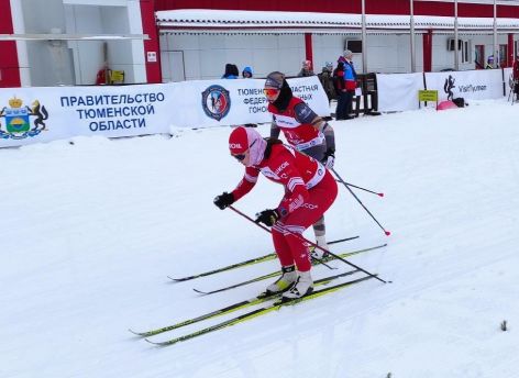 На чемпионате УрФО по лыжным гонкам тюменская команда завоевала бронзу