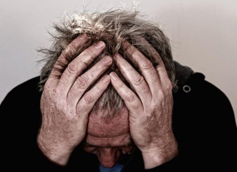 Сургутянин остался без квартиры и машины после общения с мошенниками