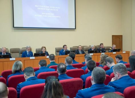 ​В Тюменской области сократилось число детей-сирот, не обеспеченных жильем