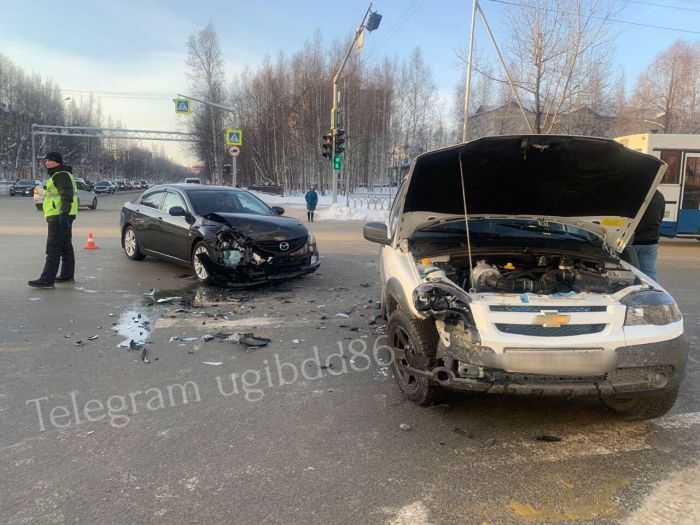 В Нижневартовске в ДТП пострадала трехлетняя девочка