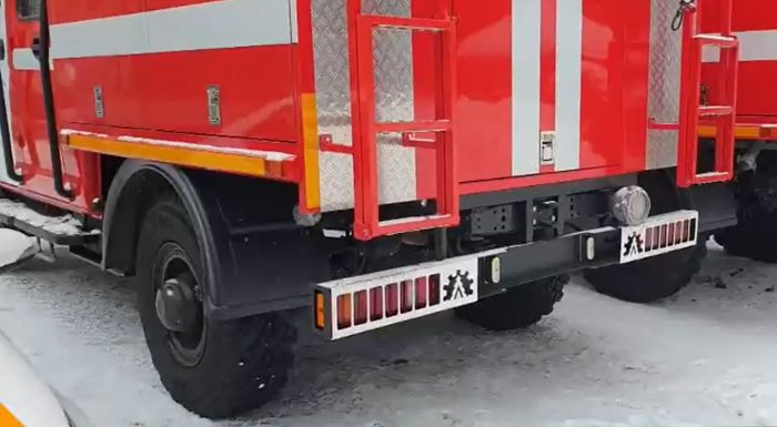 ​Арсенал Тюменской авиабазы пополнился новой пожарной техникой