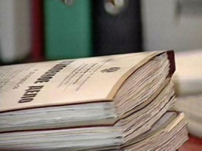 На водителя «Линкольна» в Нижневартовске завели три уголовных дела