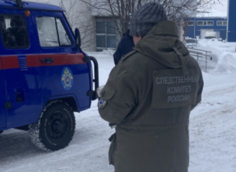 ​На месторождении в ХМАО рабочего завалило грунтом
