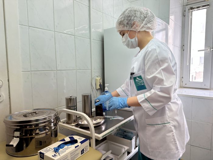 Сургут выполнил план по вакцинации населения от гриппа, но пенсионеры все еще находятся в зоне риска