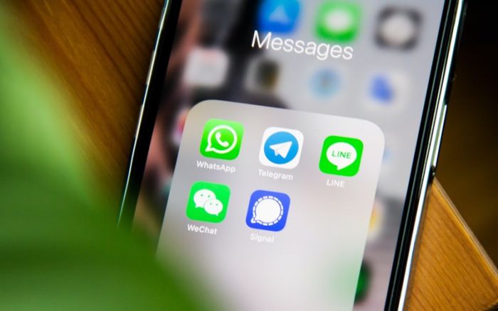 Как перенести данные WhatsApp или другого мессенджера на новый телефон