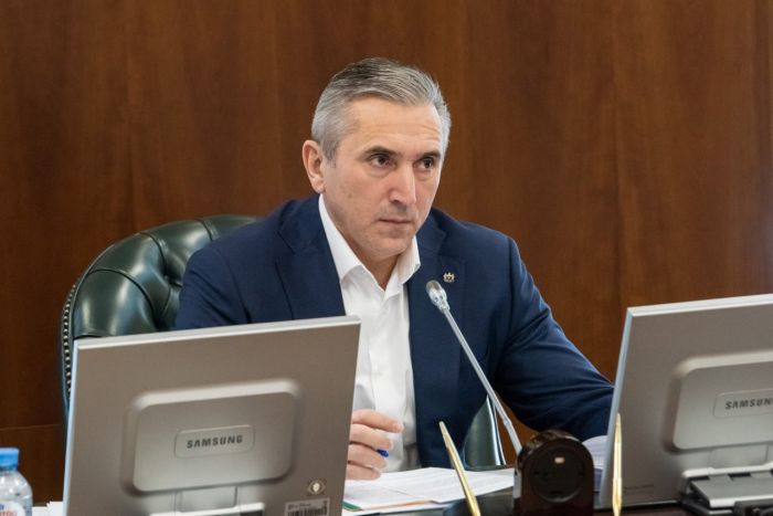 ​Александр Моор: Противопожарные службы Тюменской области укомплектованы личным составом и техникой