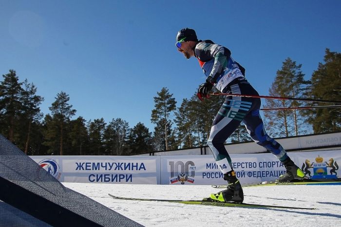 Югорский лыжник взял золото на чемпионате России