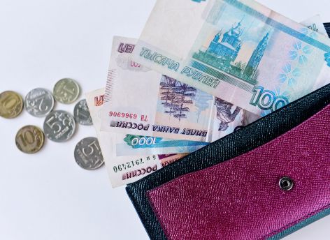 В Сургутском районе осудят продавщицу, которая воровала деньги с продажи товаров