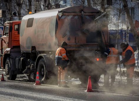 ​В Сургуте приступили к ремонту ям на дорогах