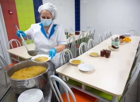 ​Федеральные чиновники оценили систему школьного питания в Югре