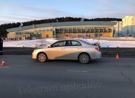 В Ханты-Мансийске водитель Toyota сбил перебегавшего дорогу пешехода