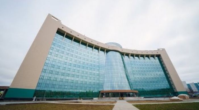 ​В Нижневартовске планомерно сдают в эксплуатацию больницу на 1 100 коек