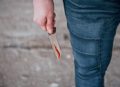 В Когалыме задержали женщину, которая зарезала свою знакомую
