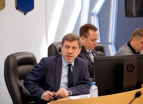 На ремонт трех участков дорог в Сургуте выделили 440 миллионов рублей