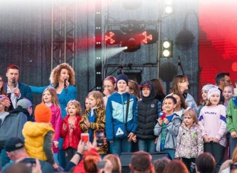 ​В Нижневартовск на «Самотлорские ночи» приедут Ева Польна и Джанго