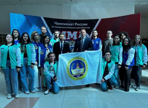 ​Федор Емельяненко гостил в Югре на чемпионате по ММА