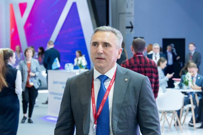 ​В первый день работы тюменской делегации на ПМЭФ-2023 подписаны четыре соглашения о сотрудничестве