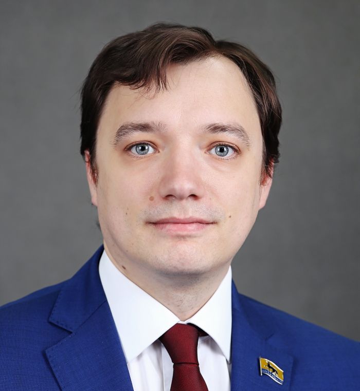 Отчет муниципальных предприятий, попытка приватизировать «Агентство воздушных сообщений» и обновленные наказы избирателей