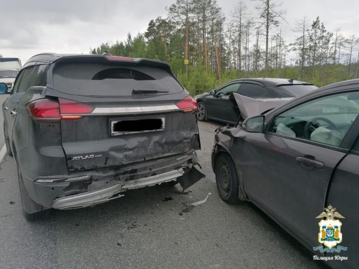 ​В ДТП в Сургутском районе пострадали несколько человек, включая детей