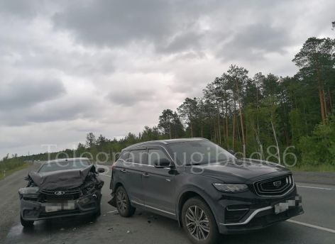 Водитель без прав устроил аварию с пятью пострадавшими под Сургутом