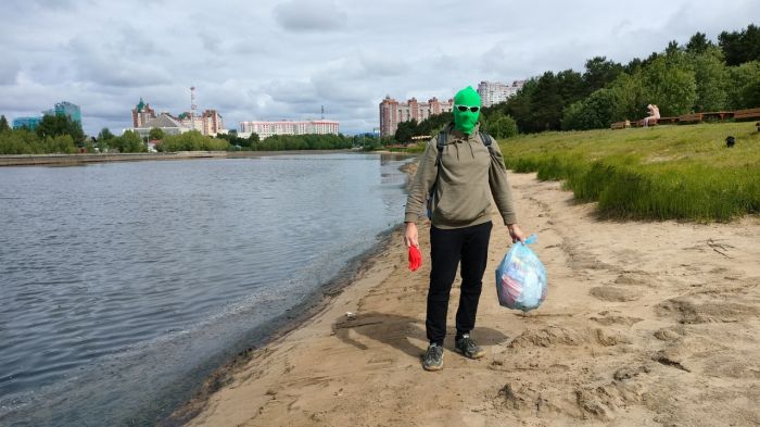 Герой нашего времени: Чистомэн приехал в Сургут и сделал его немного чище