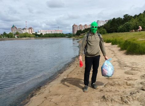 Герой нашего времени: Чистомэн приехал в Сургут и сделал его немного чище