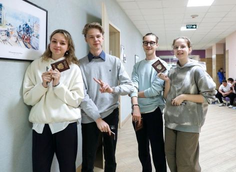 Пять тюменских выпускников дважды получили 100 баллов по ЕГЭ