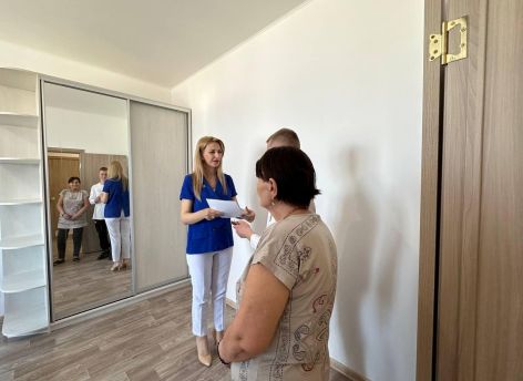 Сургут покупает и передает сиротам сотни квартир в год