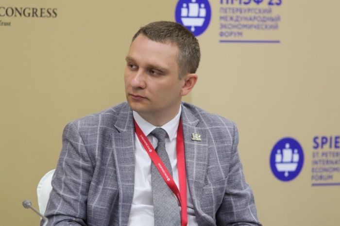 Директор театра имени Вахтангова высказался об уходе главы депкультуры Югры