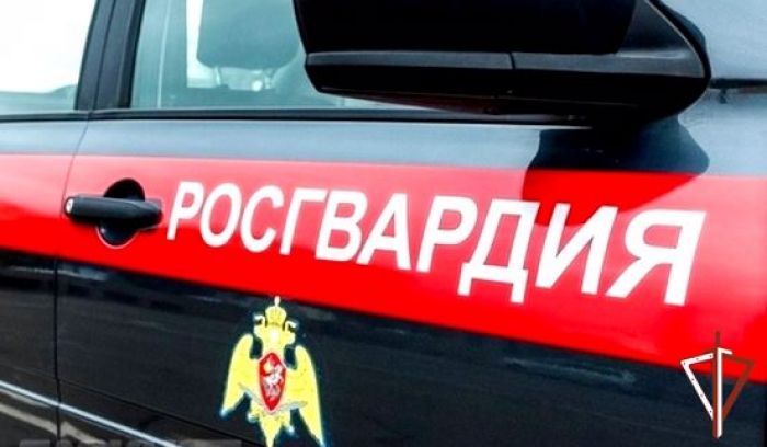 Сургутянин ударил брата ножом и попытался скрыться