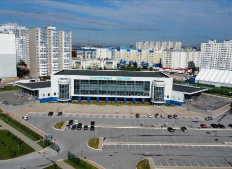В крупном спорткомплексе Сургута установили энергоэффективные светильники