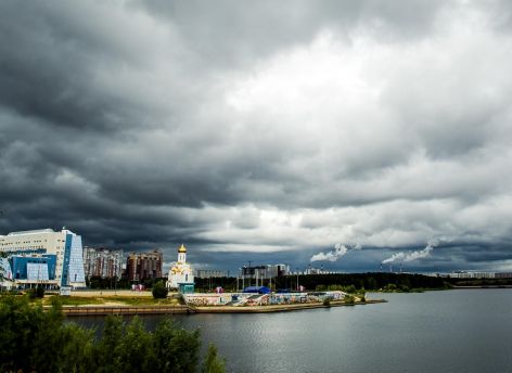 Сургут накрыл смог из-за ландшафтного пожара