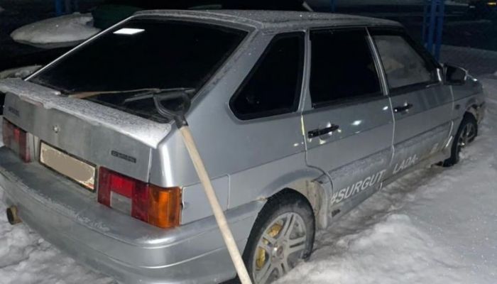 В Сургутском районе приговорили к двум годам лишения свободы женщину за воровство и угон машины