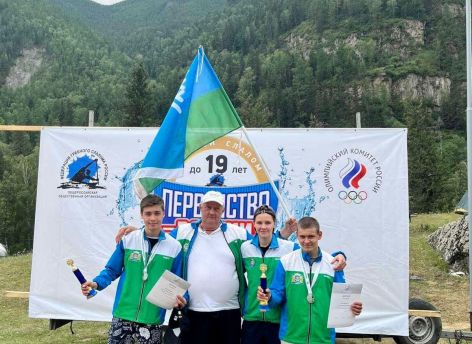 ​Юные сургутяне взяли серебро на первенстве по гребному слалому