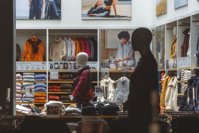 ​Uniqlo в России заменит «Просто одежда»