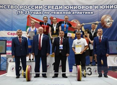 ​Югорские тяжелоатлеты завоевали золото и бронзу на первенстве России