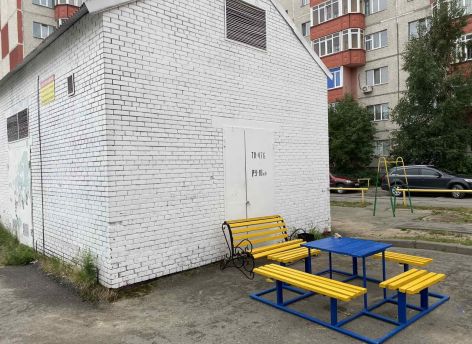 В Сургуте УК организовала зону отдыха и заблокировала энергетикам путь к подстанции