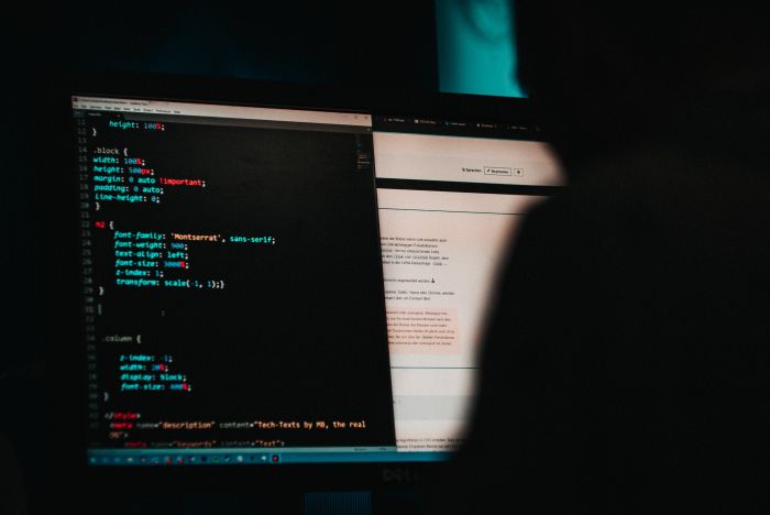 Аферисты обманули подростка из Сургутского района по старой схеме и заработали 14 тысяч